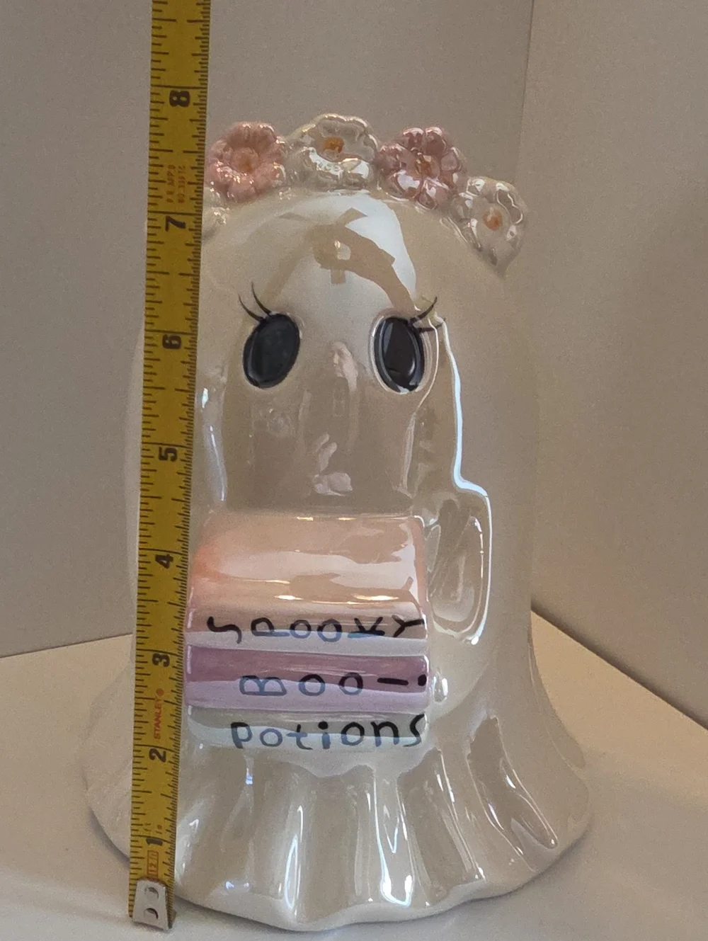 Viral Ceramic Halloween Ghost With Daisy Flower Head Band & Books 7.75